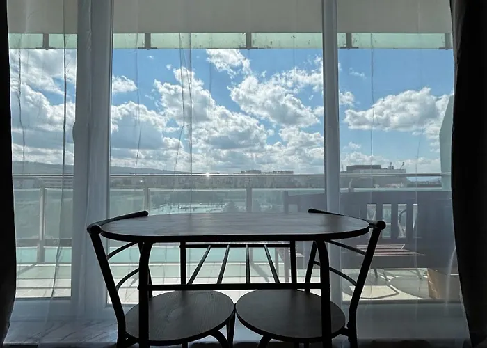 Apartment Viva La Vida By Iulius Mall With Terrace Cluj-Napoca